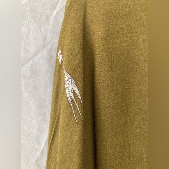 Mango - printed giraffe blouse in khaki - Picture 3 of 4